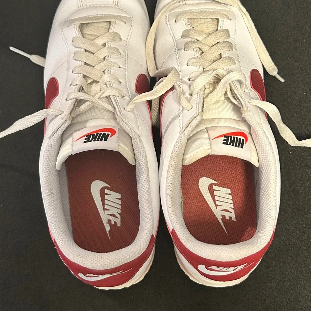 Nike Cortez 23 Sneakers Mens 10 White Red DN1791-103 Retro Low Top Leather